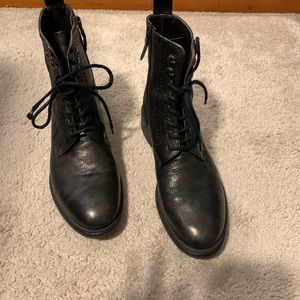 Johnston & Murphy Dark Leather Lace-Up Boots
